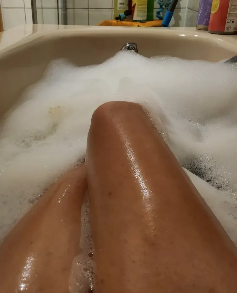 Anisa, 36 anni